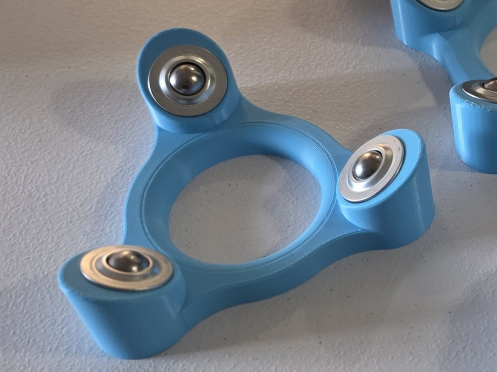Spinning Ball Holder